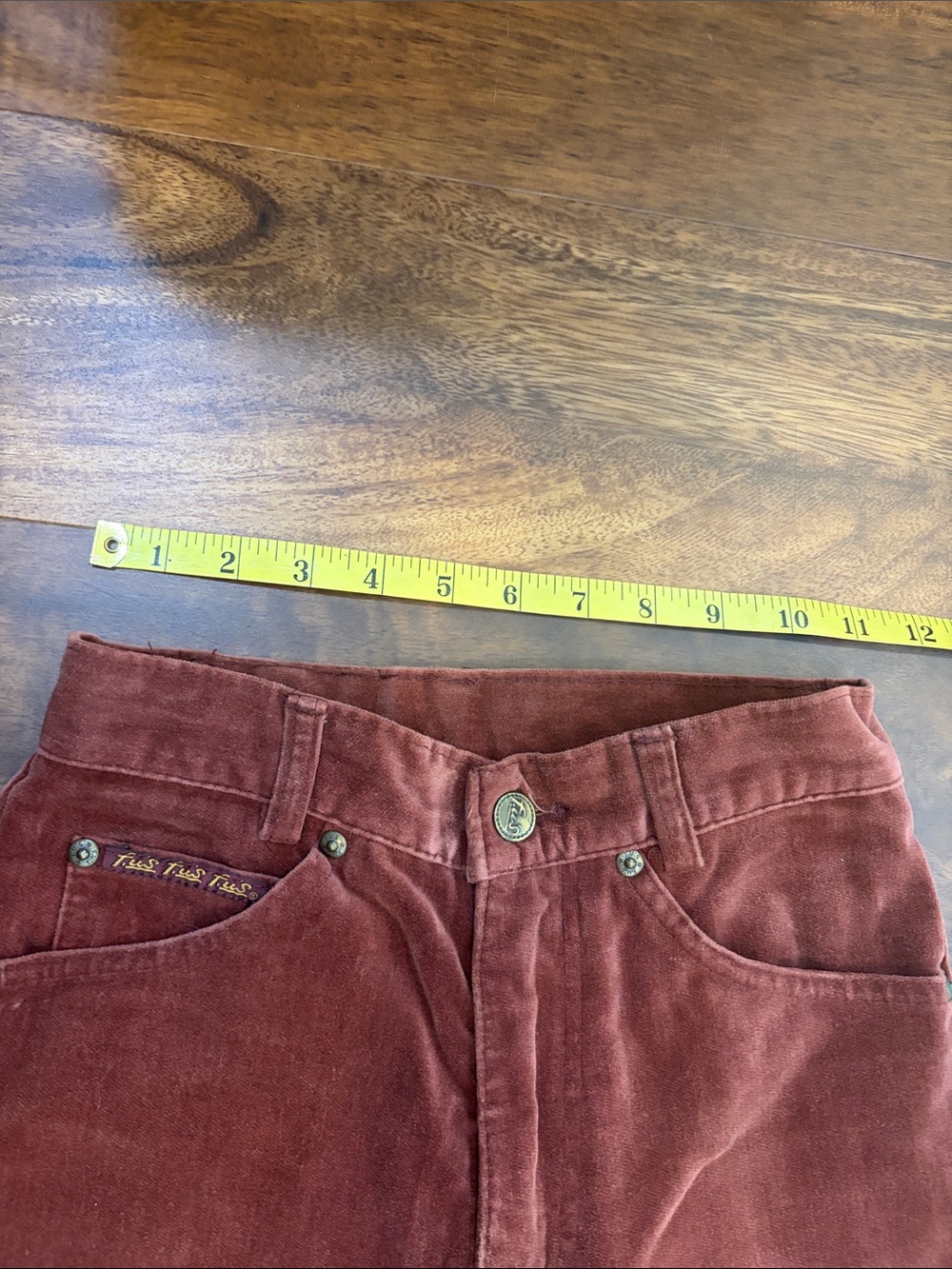 Vintage Women's Burgundy Corduroy Straight-Leg Jeans - Picture 7 of 7